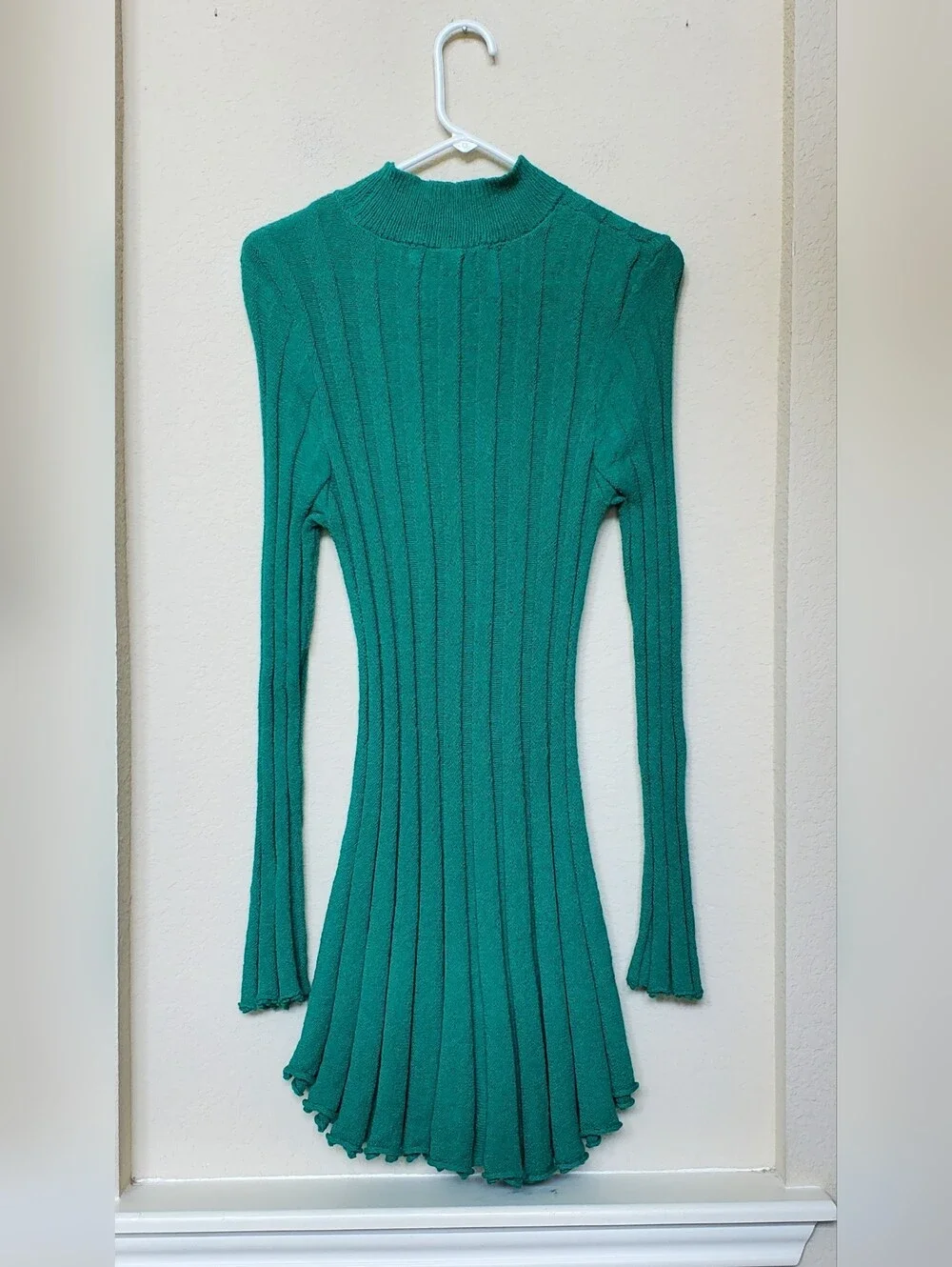 FP Beach Mock Turtleneck Knit Ribbed Dress. Size XL - Picture 4 of 6
